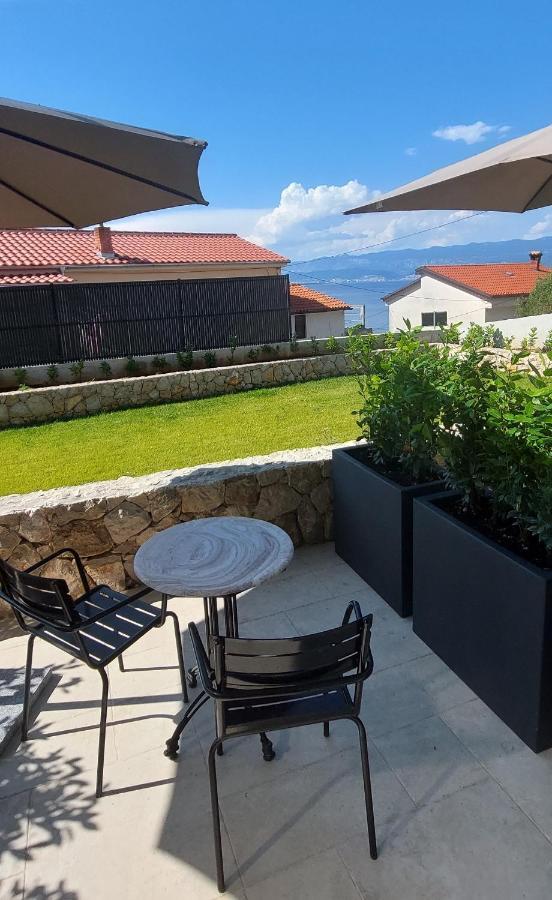 Design Hotel Verbenicum Vrbnik Ngoại thất bức ảnh