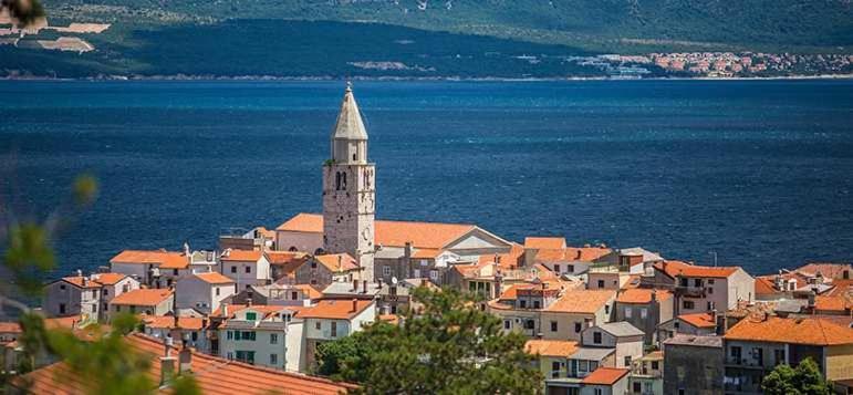 Design Hotel Verbenicum Vrbnik Ngoại thất bức ảnh
